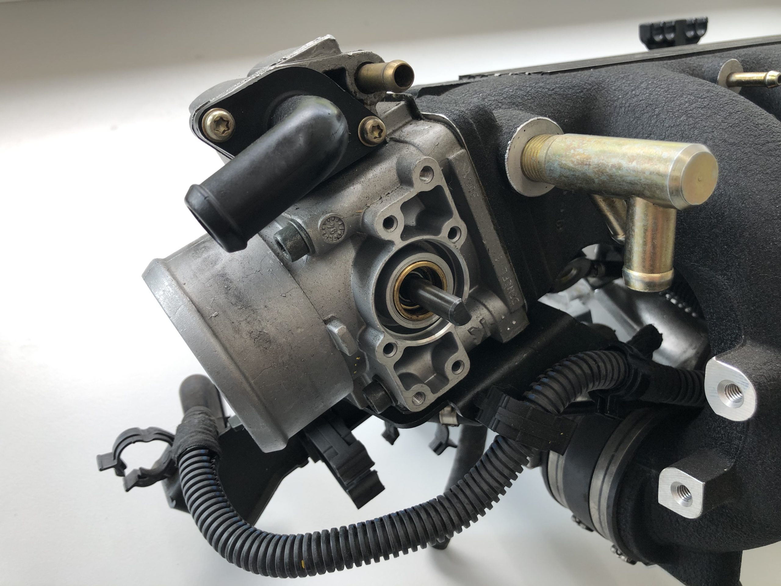 Ansaugbrücke Fiat Coupe Turbo 16V – Bild 2