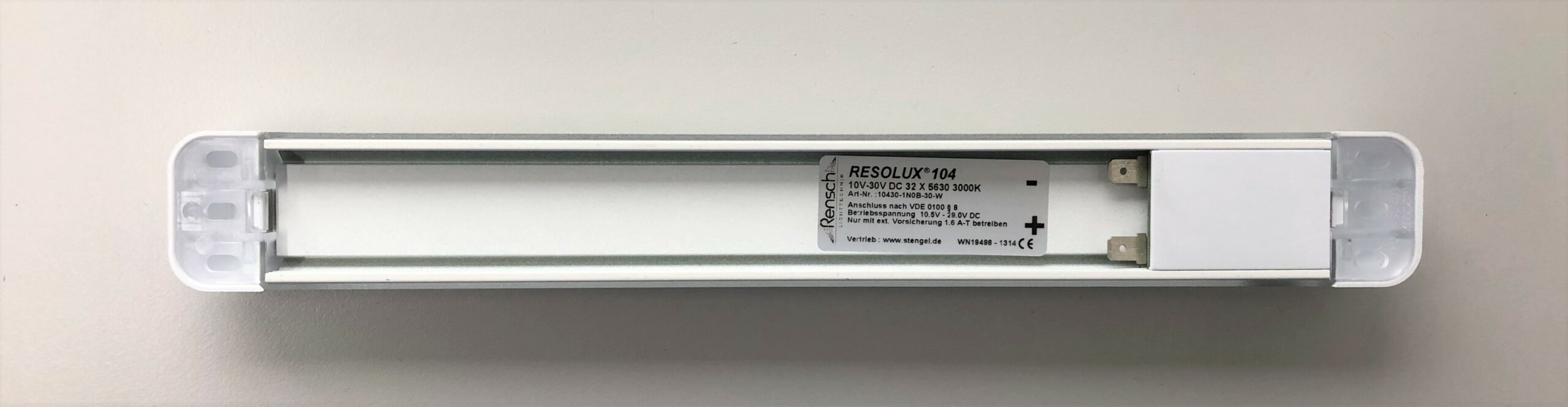 RESOLUX 104 10V-30V DC 32 X 5630 3000K LED